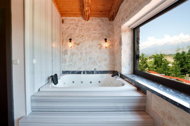 Натуральный камень в Home SPA: инвестиция или риск?